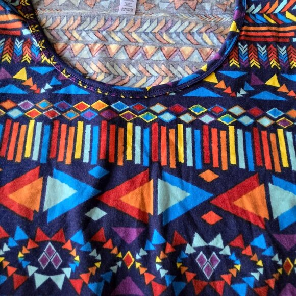 Size Small LULAROE Blue Multi print Long Pull Over - Picture 2 of 6